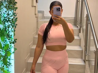 Alexah_Ferrer live cam video preview