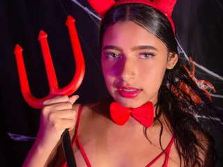ZoeJohnson66 Young webcam from Venezuela